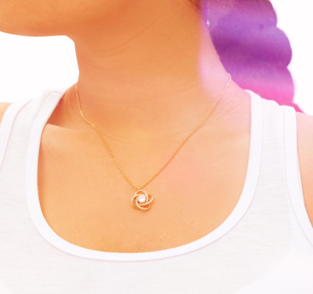 Love Knot Necklace 18k Gold or Silver